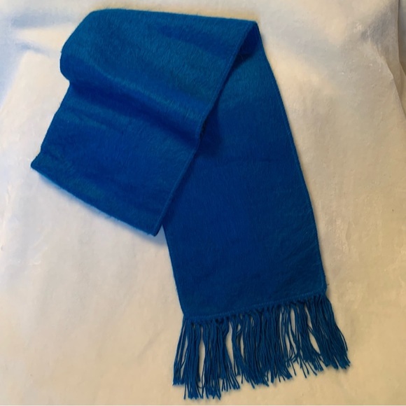 Alpaca Camargo Scarf - Made in Peru - Bright Blue - Soft - Picture 4 of 9